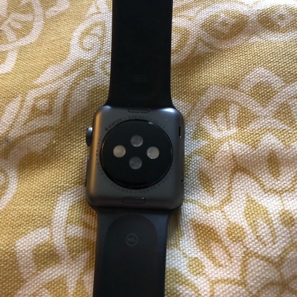 Apple Watch - Picture 3 of 3
